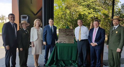 Minister of State, Seán Canney T.D. presents commemorative plaque for Washington Monument.